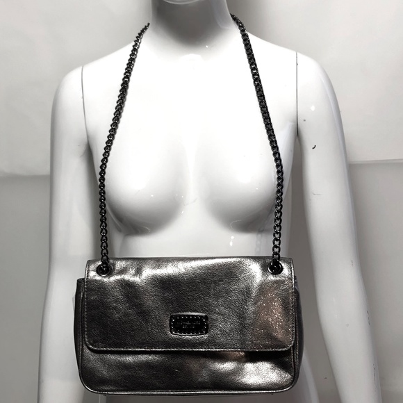 Michael Kors Jet Set Silver Shoulder Bag NWT 228 - Picture 1 of 8